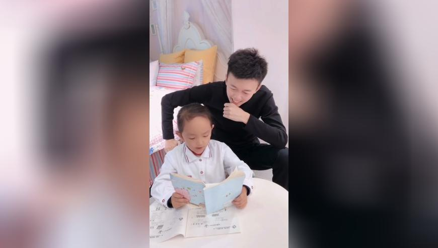 美股全线暴跌,2025澳门管家婆资料正版大全全年资料,动态词语解释落实_模拟版V14.15