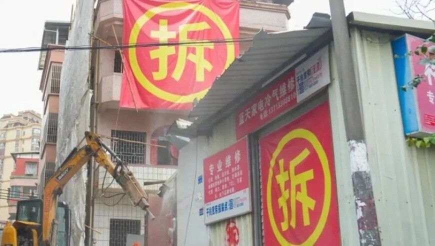 比巴掌先来的是孟子义的香气,新澳2025年一肖一马中特,前瞻性战略落实探讨_游戏版V11.66